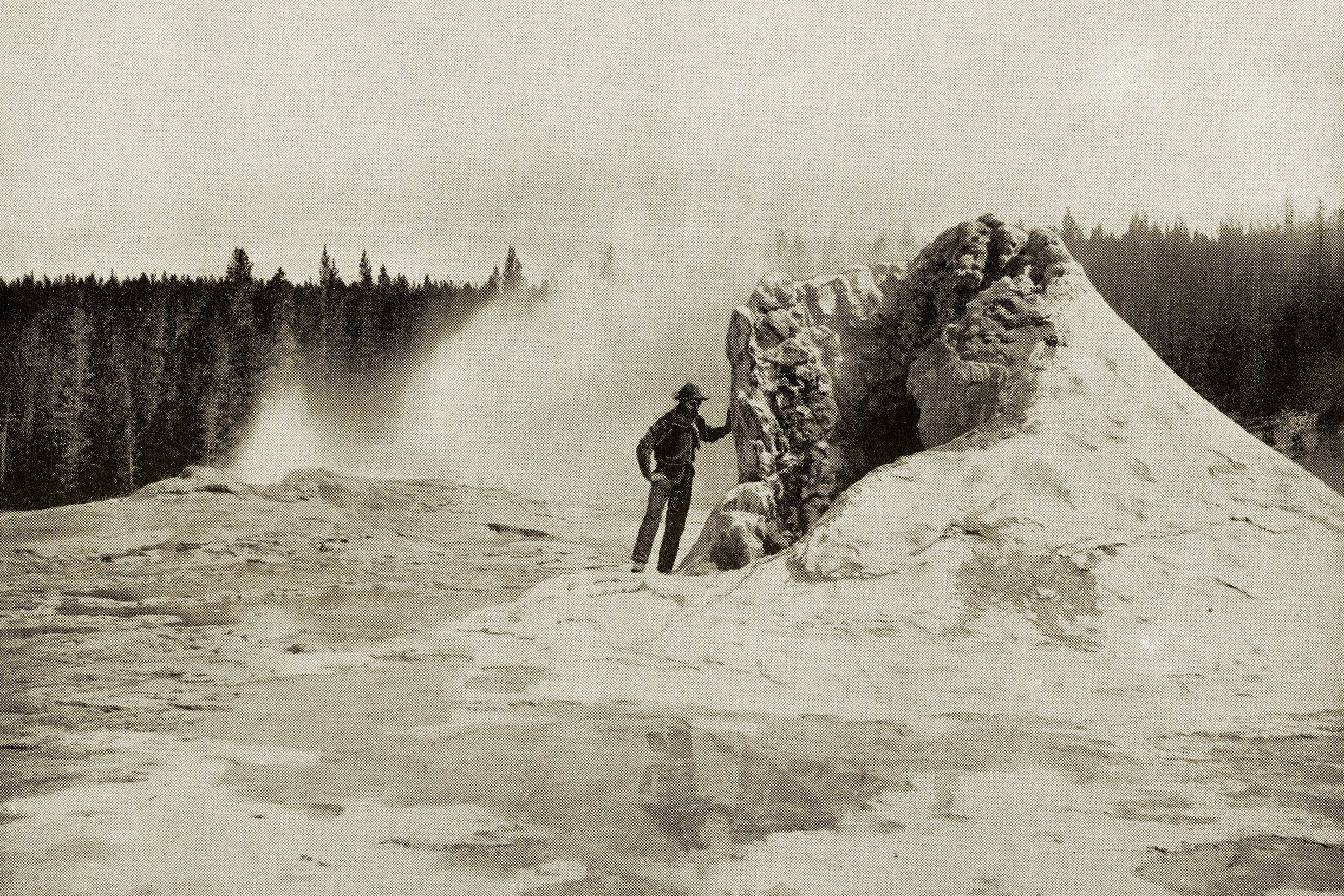 antique photo of Yellowstone