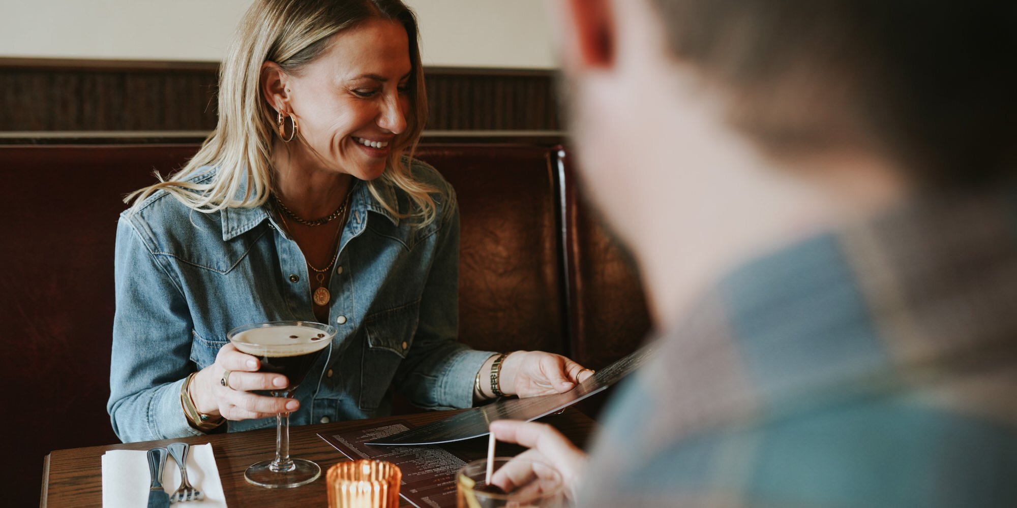 A couple dining at Stockman's Bar.